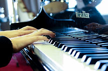 piano 1.jpeg