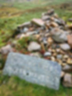 Stake Pass or Esk Hause sign