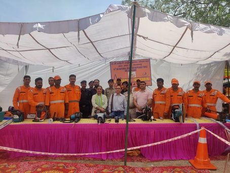 एनडीआरएफ की 14वीं बटालियन, ने त्रिलोकपुर मेले में किया उपकरण प्रदर्शन