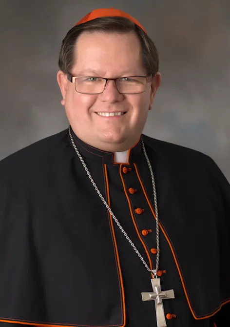 Cardinal_Gérald_C__Lacroix_-_No__2.webp
