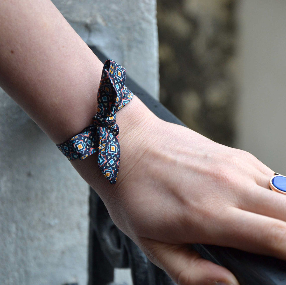 Bracelet en soie Brown noir