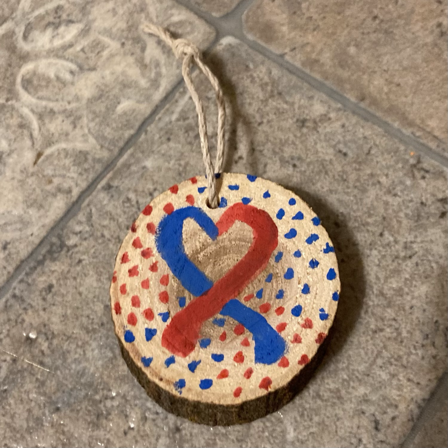 Large Wood Slice Ornament - Heart Ribbon