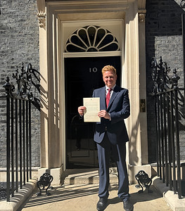 FTD brother downing street.jpg