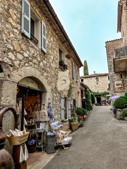 Gourdon