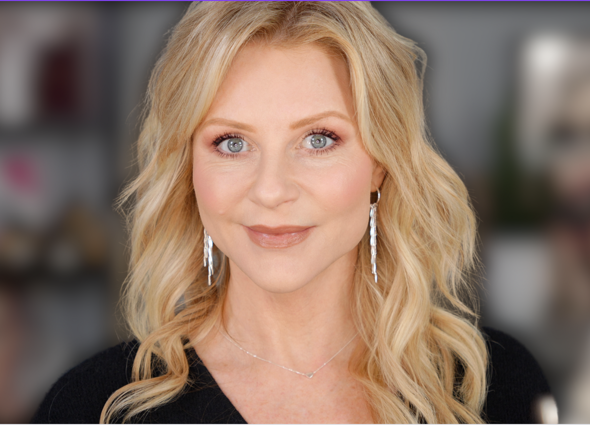 Writer: Julie Meikle