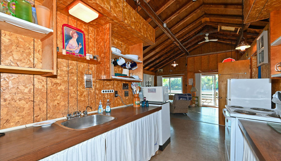 909 Wild Rose Ln Athens ON K0E-large-014-006-ASK 1442-1500x1000-72dpi.jpg