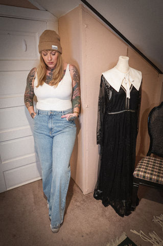 Jeans Hunting: My Quest for the Ultimate Pair of Comfy Denim