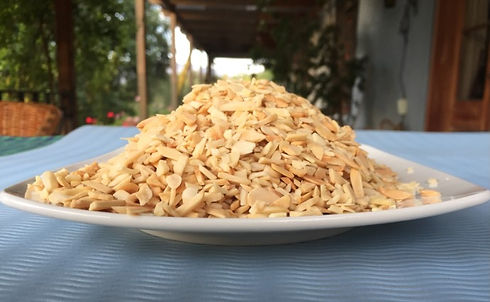 almendras closeup.jpg