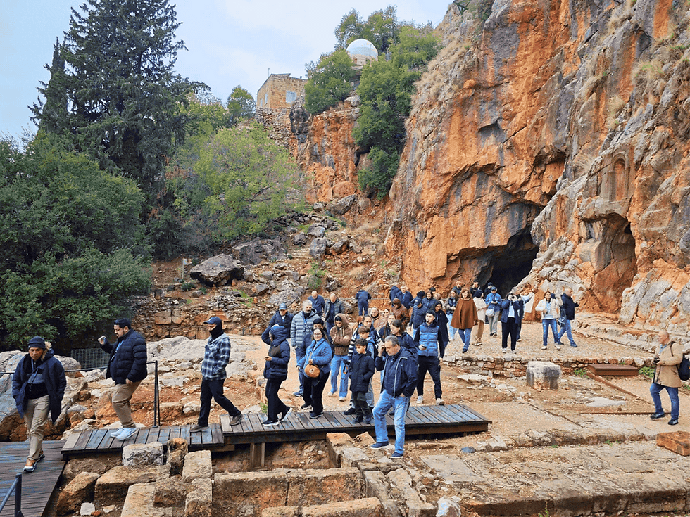 CESAREA DE FILIPO - NAZARET - CANA (1).gif