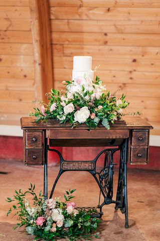 Maple Dell Acres Styled Shoot-504.jpg