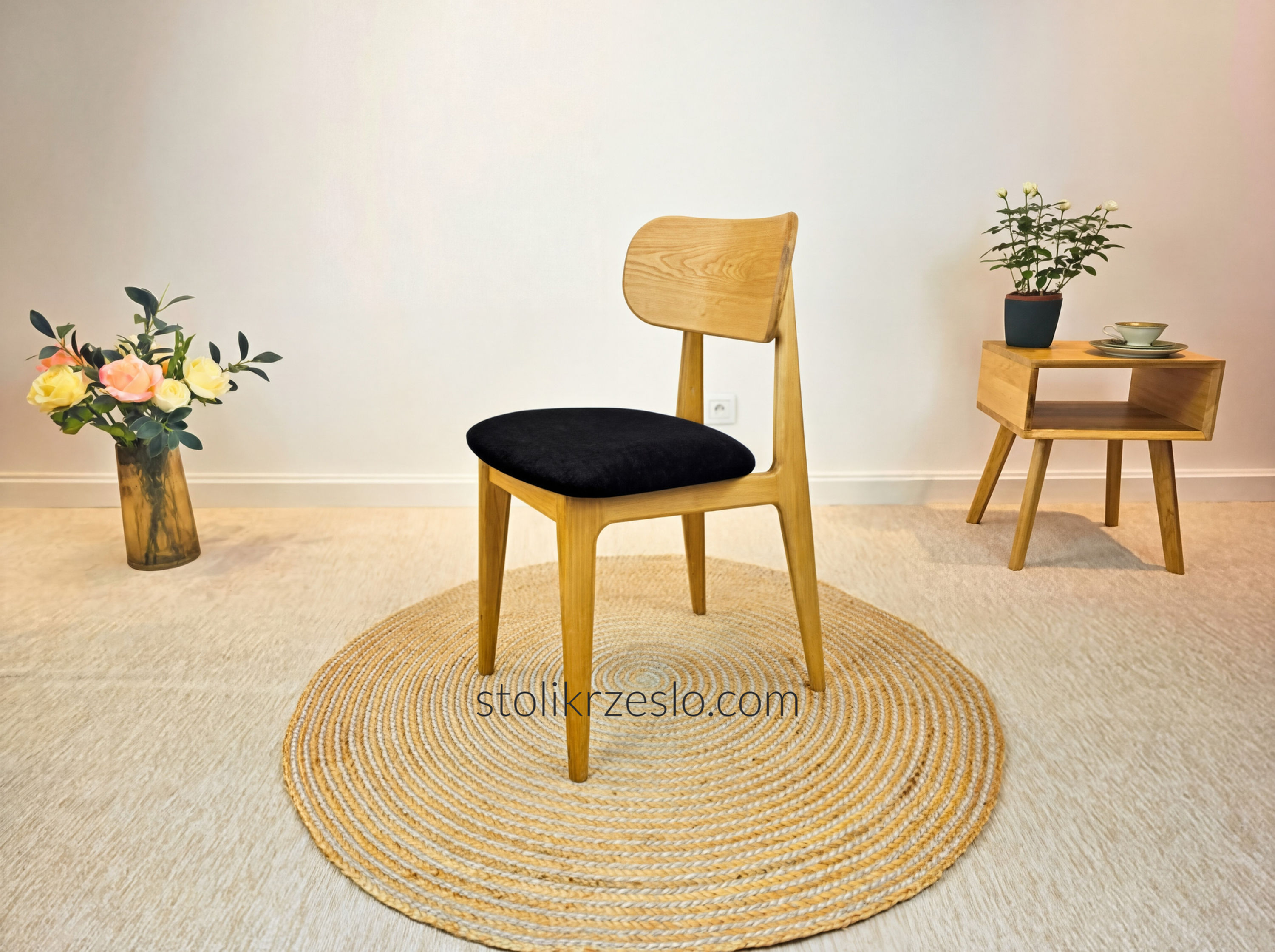 Krzesło dębowe tapicerowane Pegas - lite drewno / wosk / black 18 - STÓŁ I KRZESŁO - SALON MEBLOWY