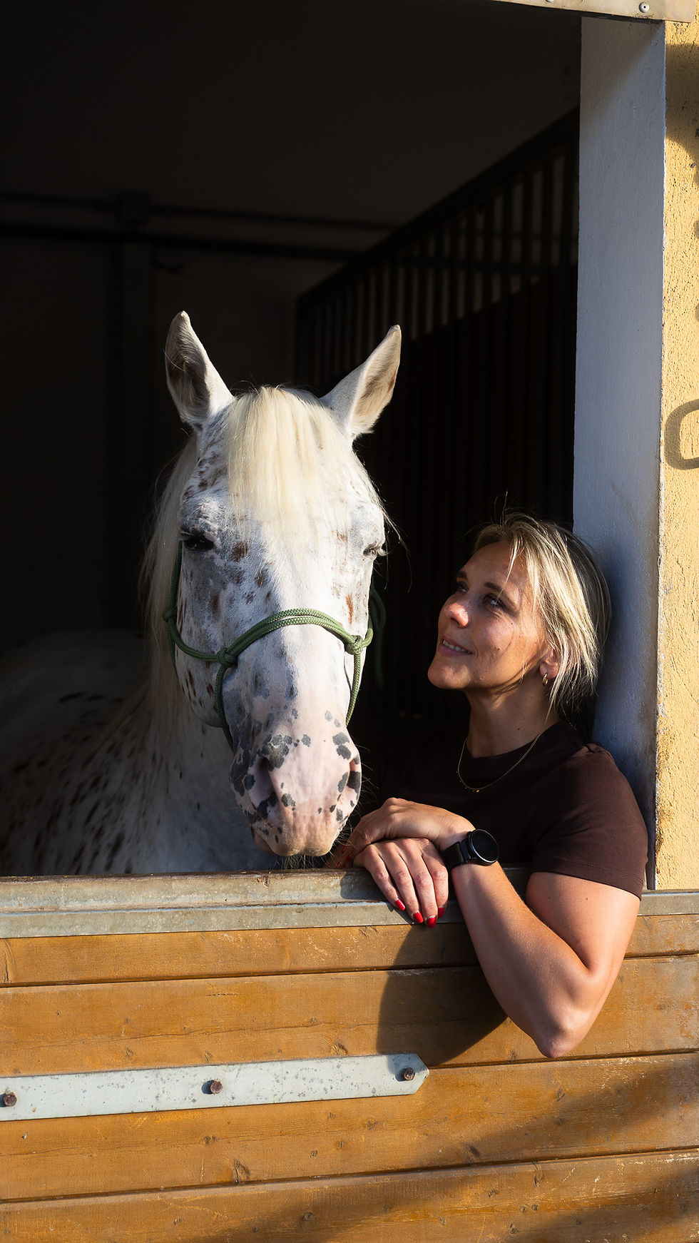 Shooting_Dominique_mit_Pferd_clean_0004.jpg