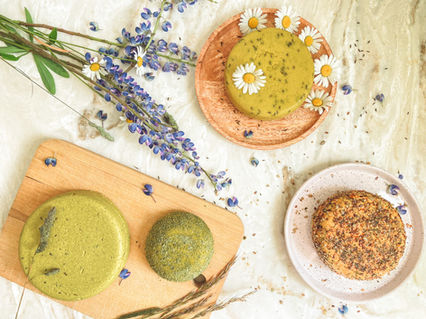 Vegānisks Jāņu siera ritulis