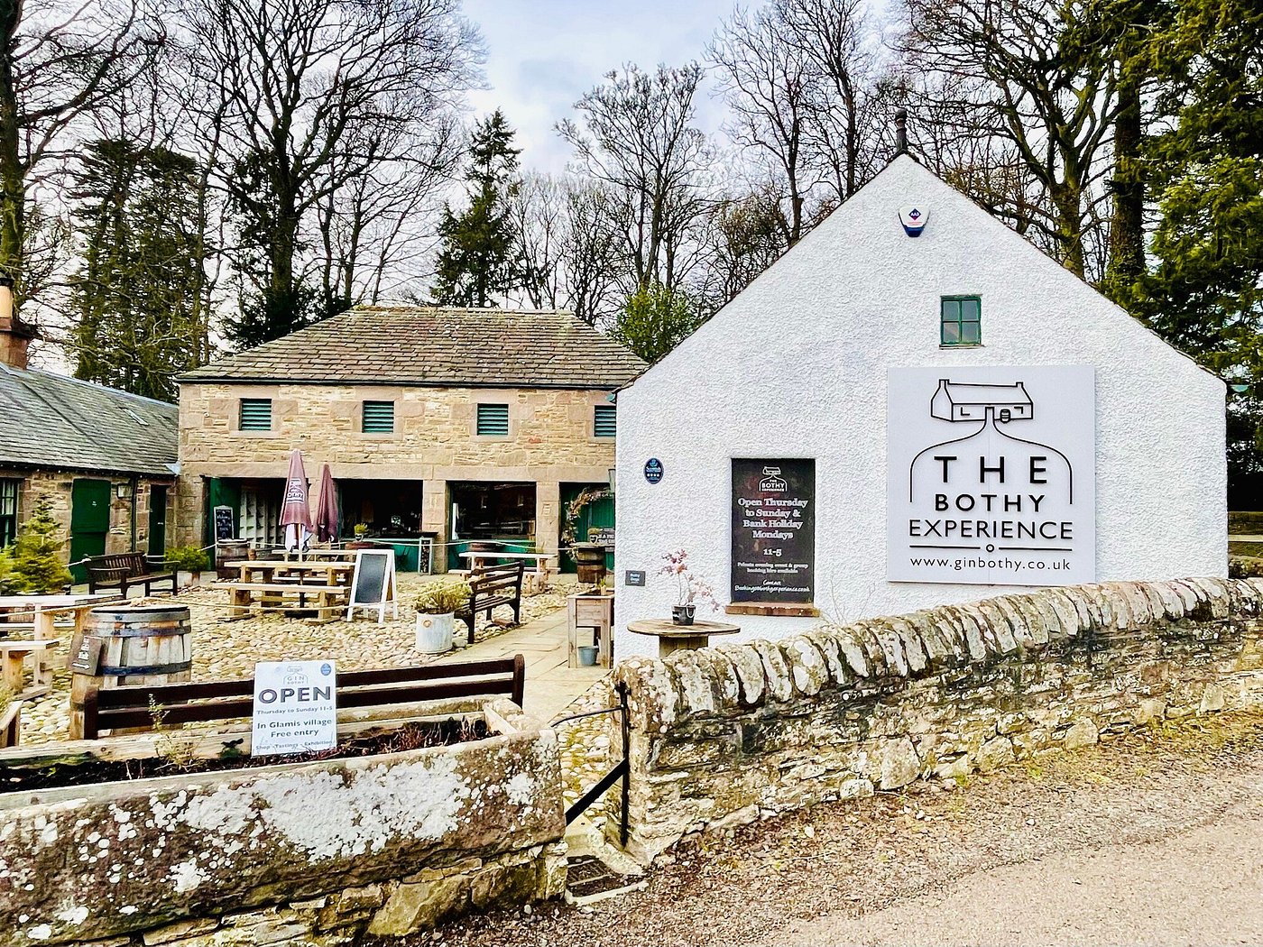 Scotland’s Distillery Tours Aren’t Just About Whisky- Discover These Amazing Gin Experiences