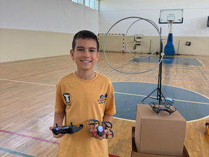 Kıbrıs’ta Drone Eğitimi: Uçuş, Kodlama ve Sıfırdan Drone Yapımı