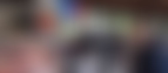 À Montargis, à la halle Girodet, le "Boeuf tricolore" installe sa rôtisserie du "Coq