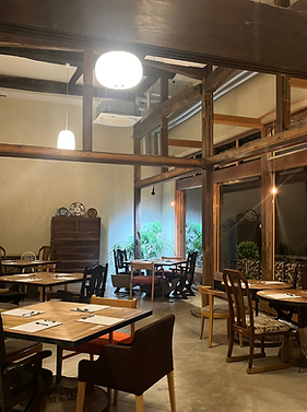 ホワイトとベージュ シンプル 大切なお知らせ インスタグラム投稿.zip - 6.PNG