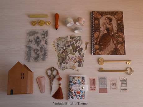 Vintage & Retro Theme_edited.jpg
