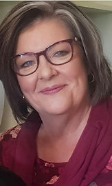 Dr Arina Lanser