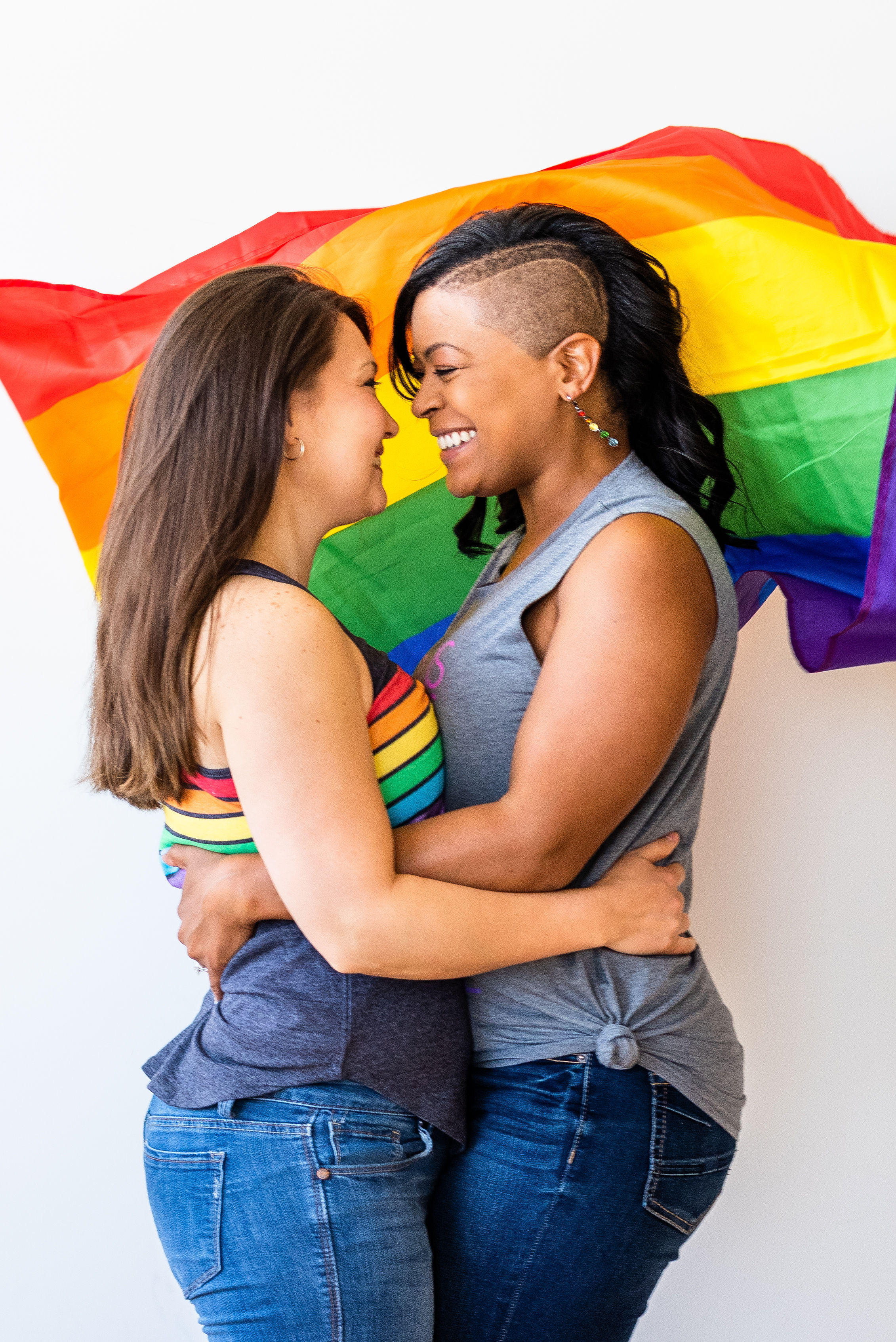 Melissa Lee @missyhalle shares her life as part of a queer family, creating visibility, representation, and connection for LGBTQ+ families online | She Comes With Baggage Media