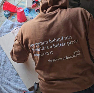 Discover Jessica Lehr’s Surf Joose, a California surf-inspired art collection capturing the movement and beauty of the ocean.