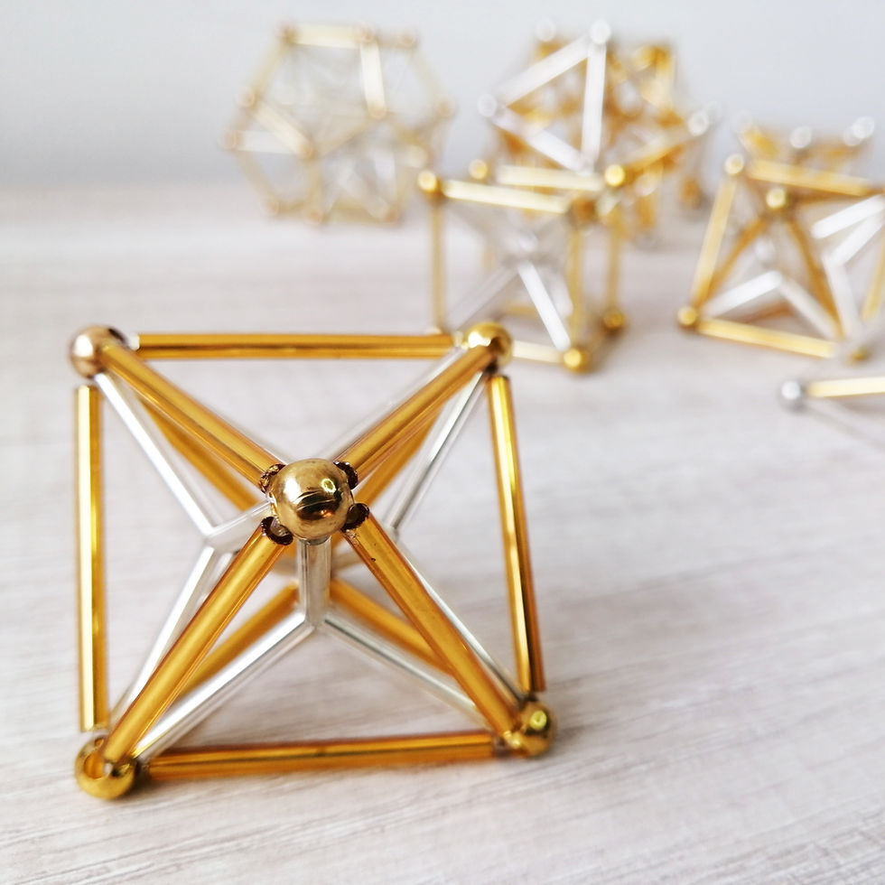 Miniatura: Set Sólidos Implosivos