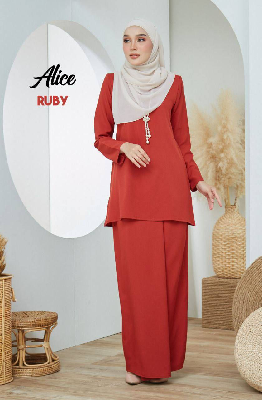 Thumbnail: Kurung Alice