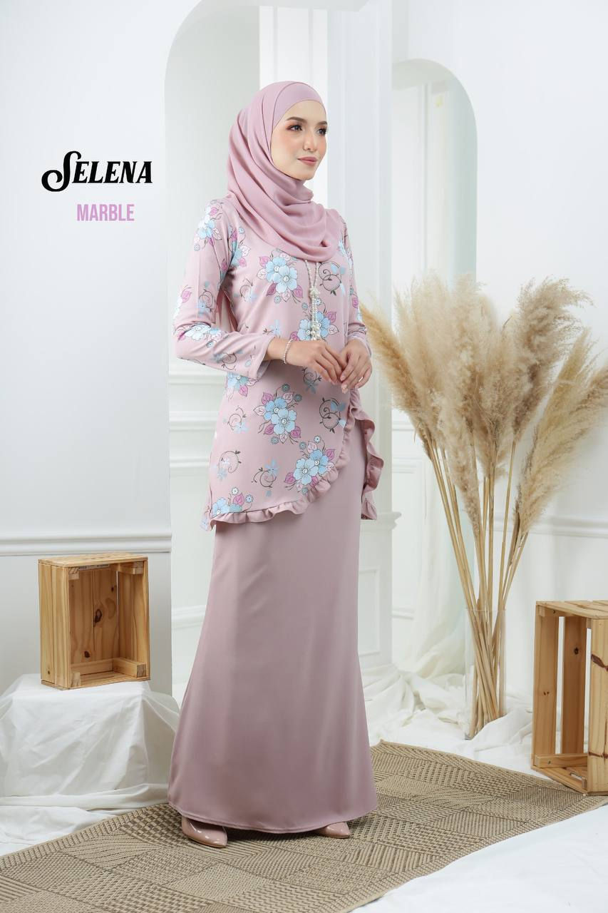 Thumbnail: Kurung Selena