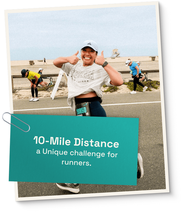 Runner running on the Pacific Coast Highway during the Surfcity10