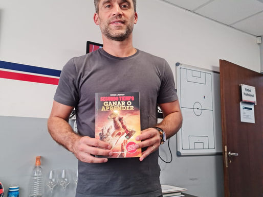 ENTREVISTA CON MATÍAS CARUZZO en PROYECTOS - PROCESOS - PROFESIONALES