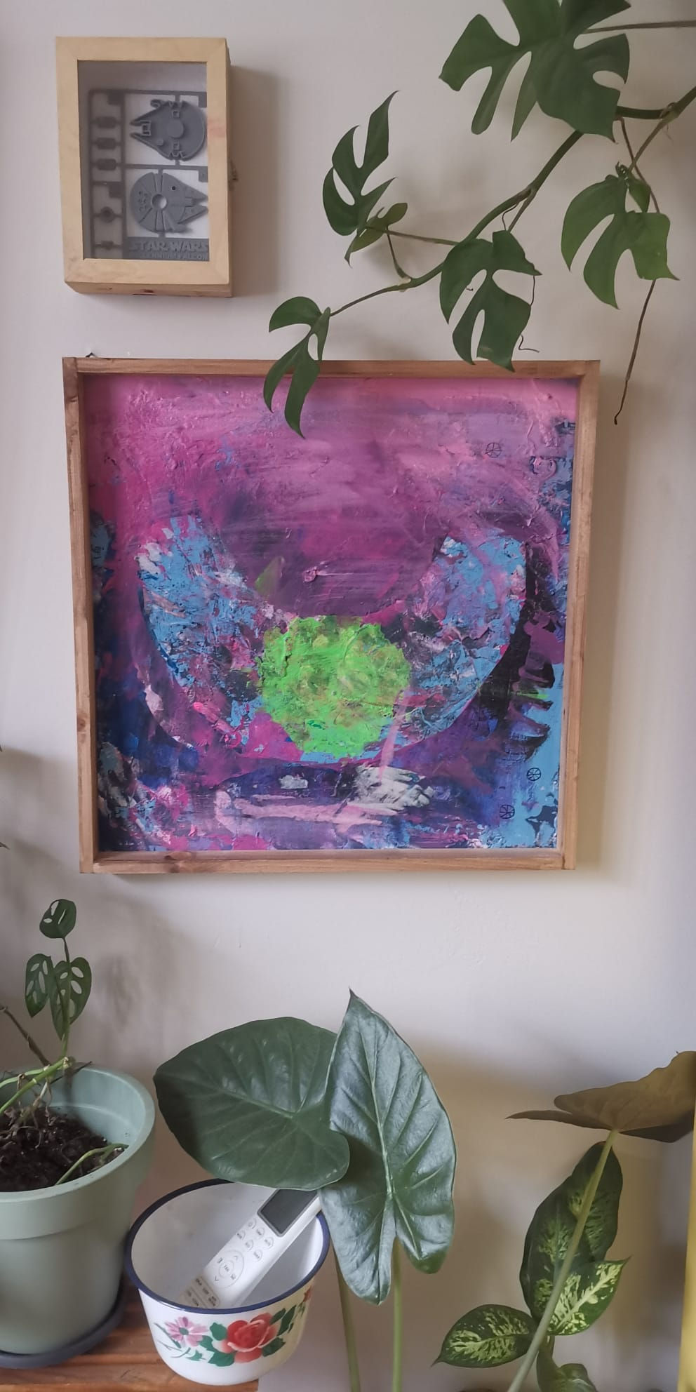 הדבר השני בתוך מסגרת קרנושקה