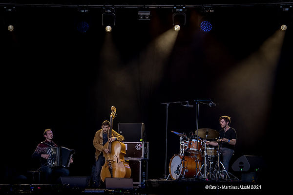 Noe clerc trio.jpg
