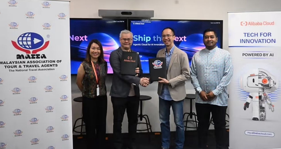 The representatives of MATTA and Alibaba Cloud