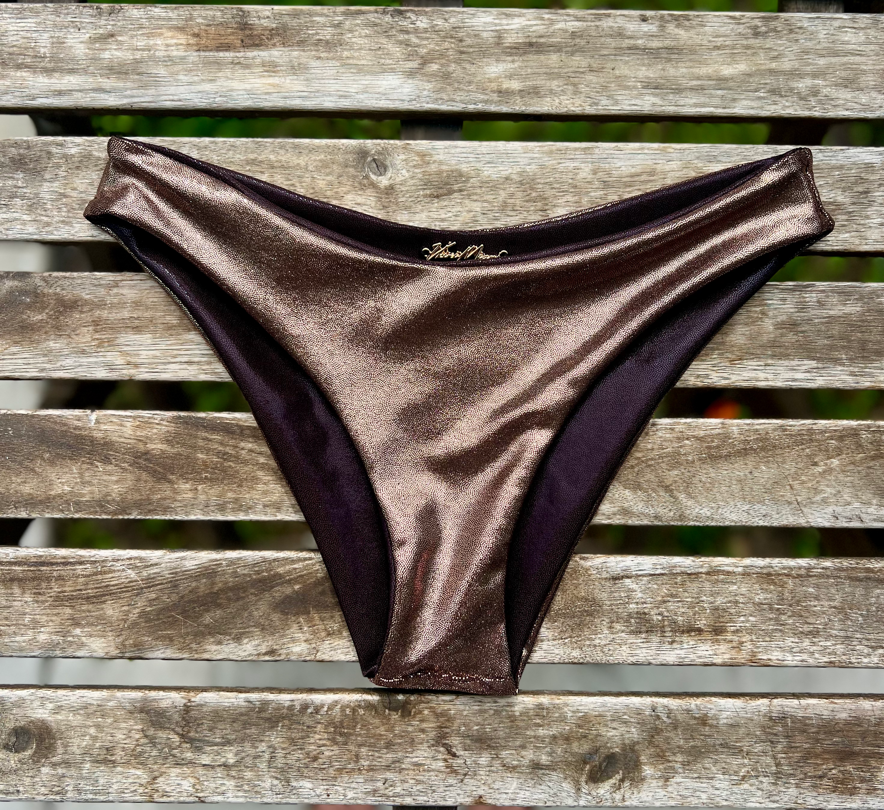 Reversible Chocolate Full Coverage Bottom