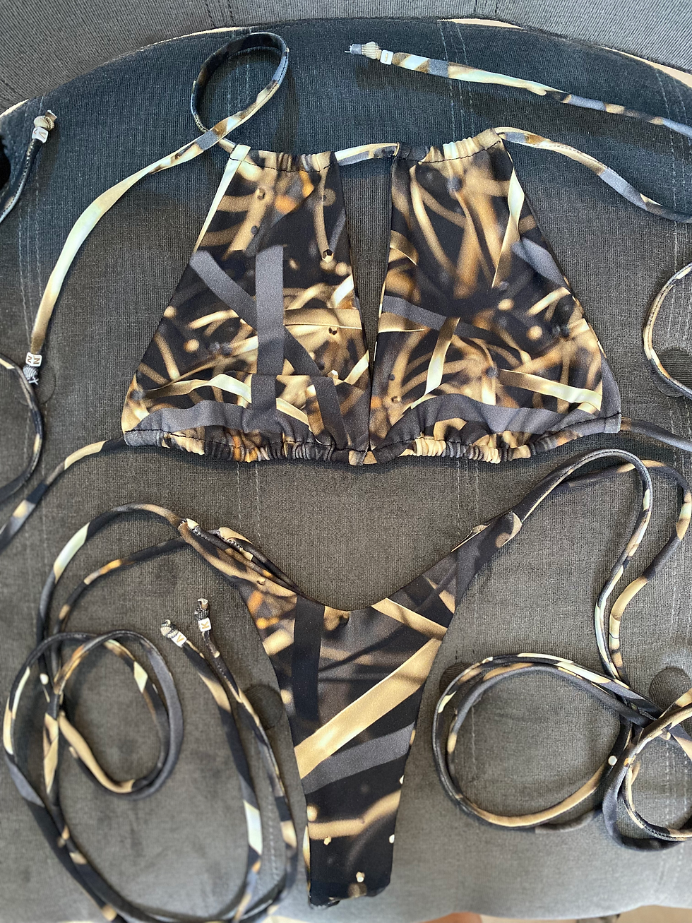 Thumbnail: Gold & Black Thong