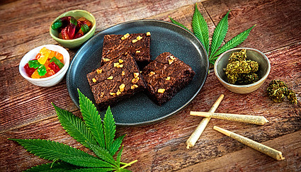 cannabis-joints-and-brownies-for-medicinal-use-picture-id1271218024_b=1&k=20&m=1271218024&