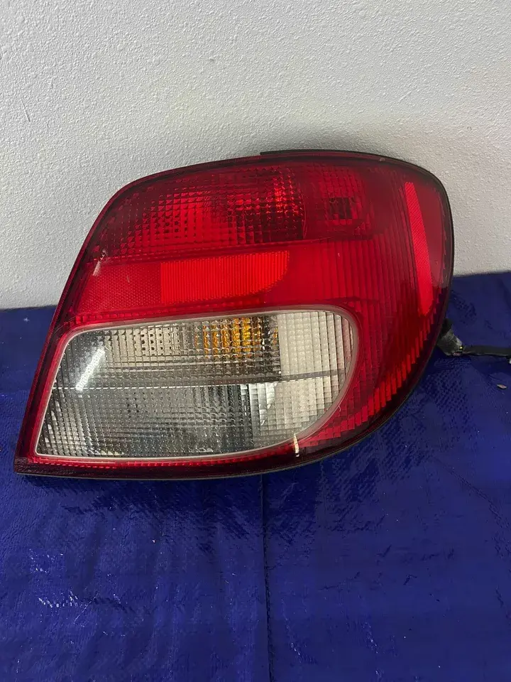 2002-03 Subaru WRX Impreza Wagon Right Passenger Taillight