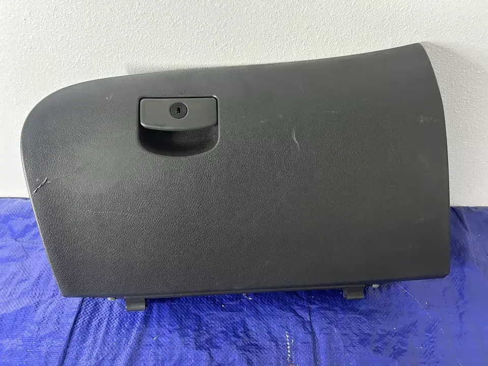 2009 Subaru WRX Glove Box