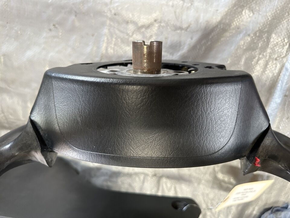 Thumbnail: 2002-05 Honda Civic Si EP3 Hatchback Steering Wheel OEM JDM