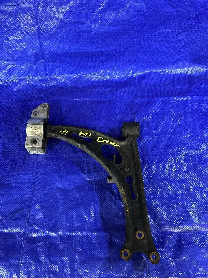 2007 VW GTI Driver Lower Control Arm