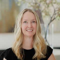 Mandy Heidinger_Headshot.jpg