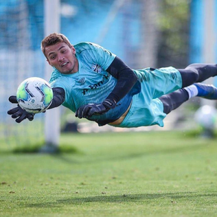 Goleiro é a última necessidade no Grêmio