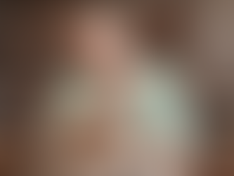 “…. a fé que me faz otimista demais, se chorei ou se sorri, o importante é que emoções eu vivi….”