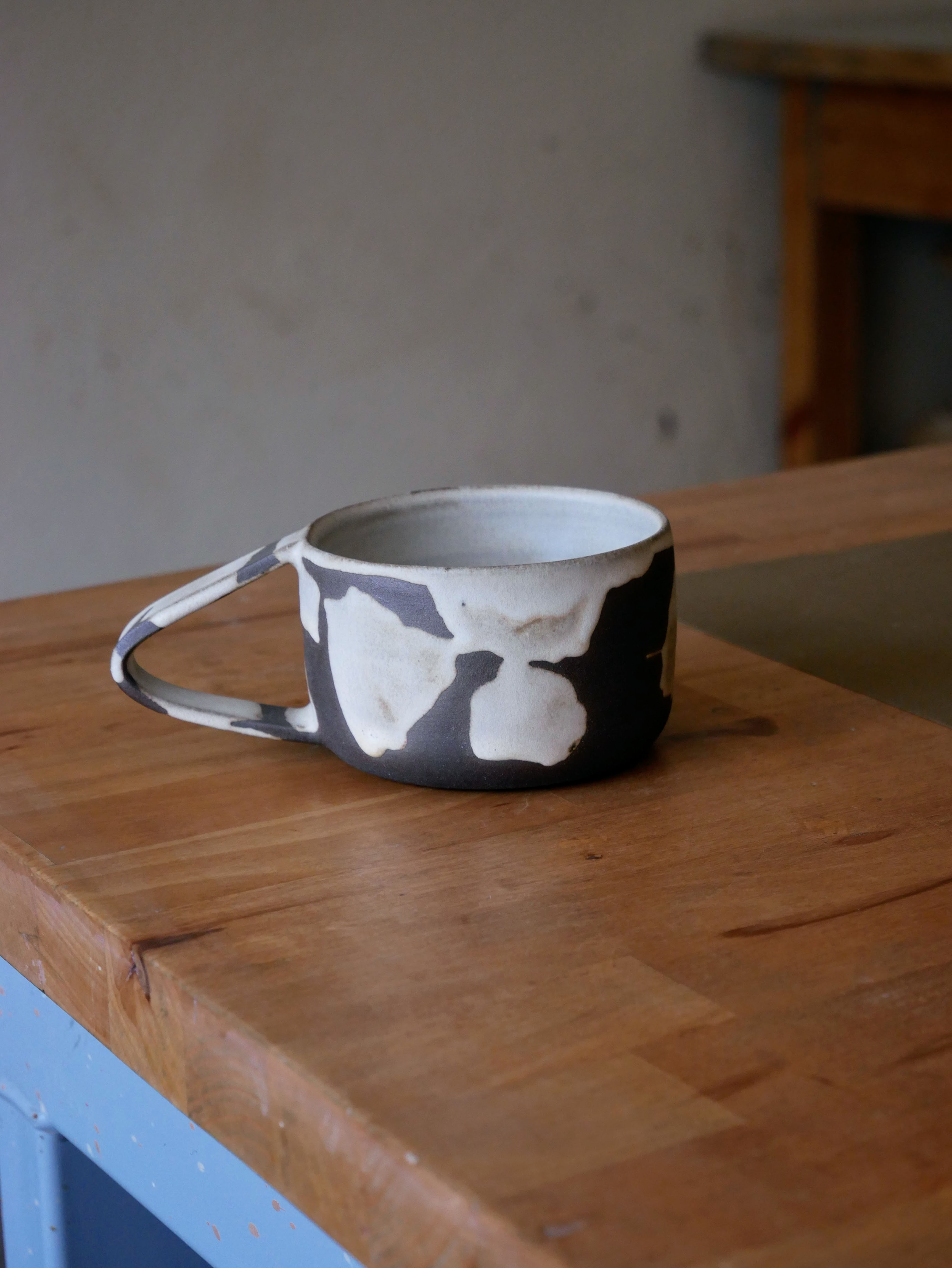 Hrníček Vaca ~ 230 ml