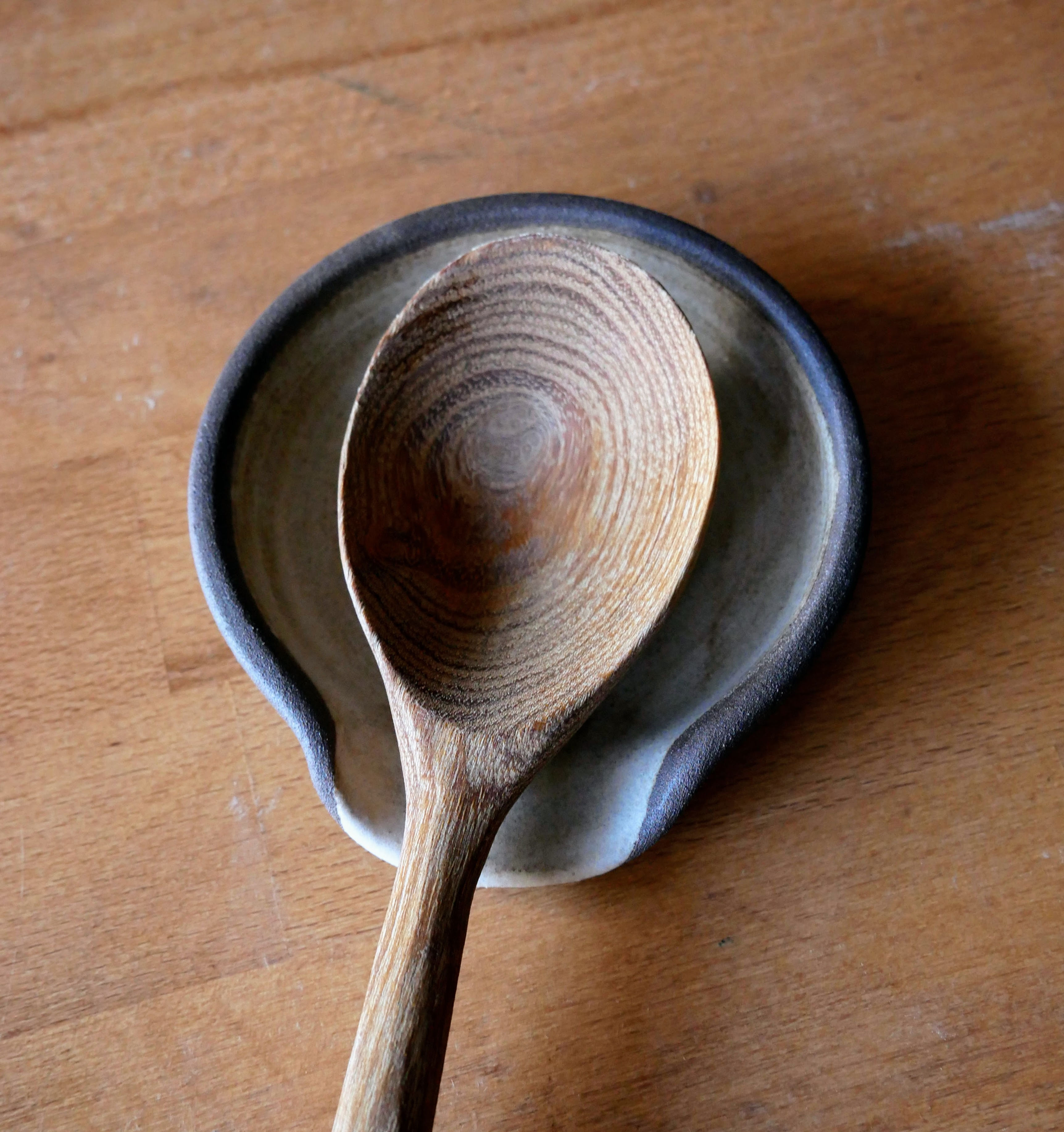 Talířek pod vařečku