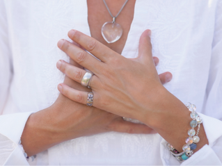 Spiritual support for cancer patients symbolized by self-reflection and emotional healing.