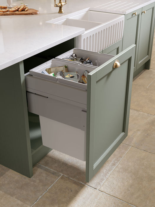 Pembridge kitchen in Reed Green and Light Grey by Potters Interiors in Gravesend.