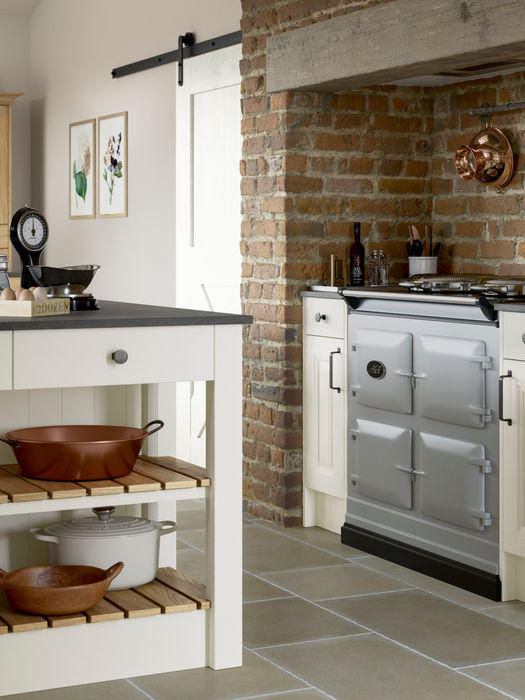 Jefferson kitchen in Light Oak and Ivory by Potters Interiors in Gravesend.