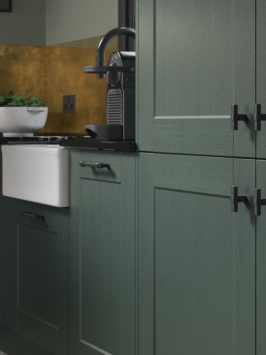 Kensington kitchen in Heritage Green by Potters Interiors in Gravesend.