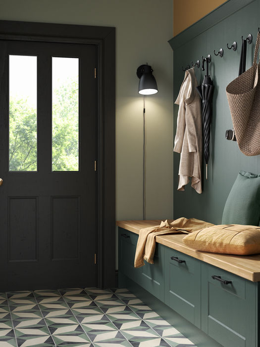 Kensington kitchen in Heritage Green by Potters Interiors in Gravesend.